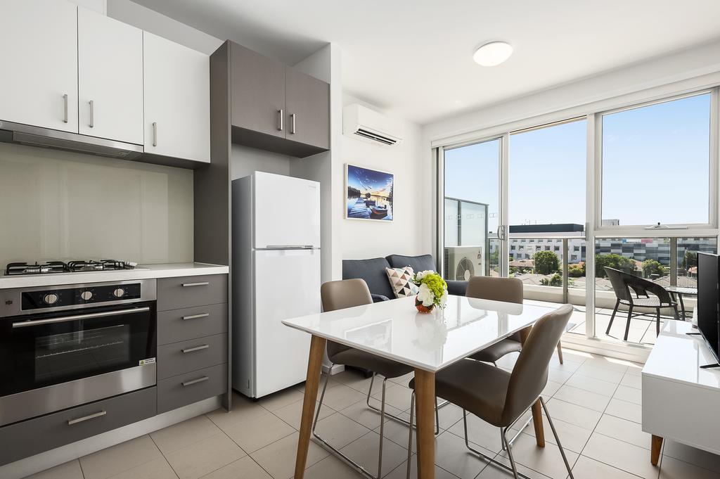 Poplar Sanctuary Apartments Мелбърн Екстериор снимка