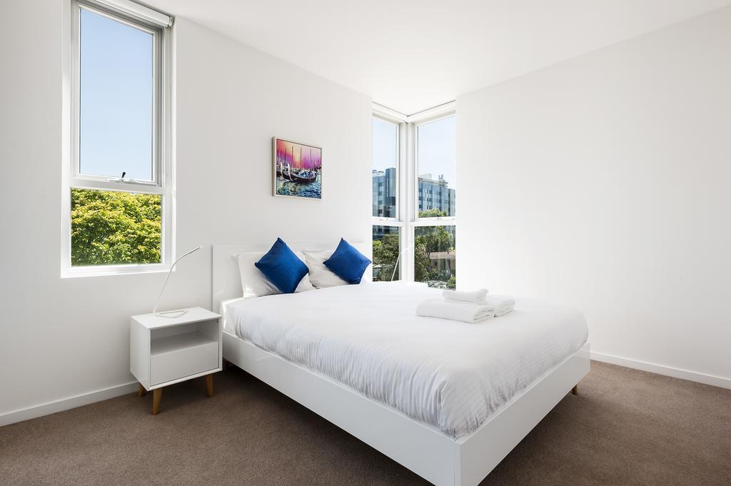 Poplar Sanctuary Apartments Мелбърн Екстериор снимка